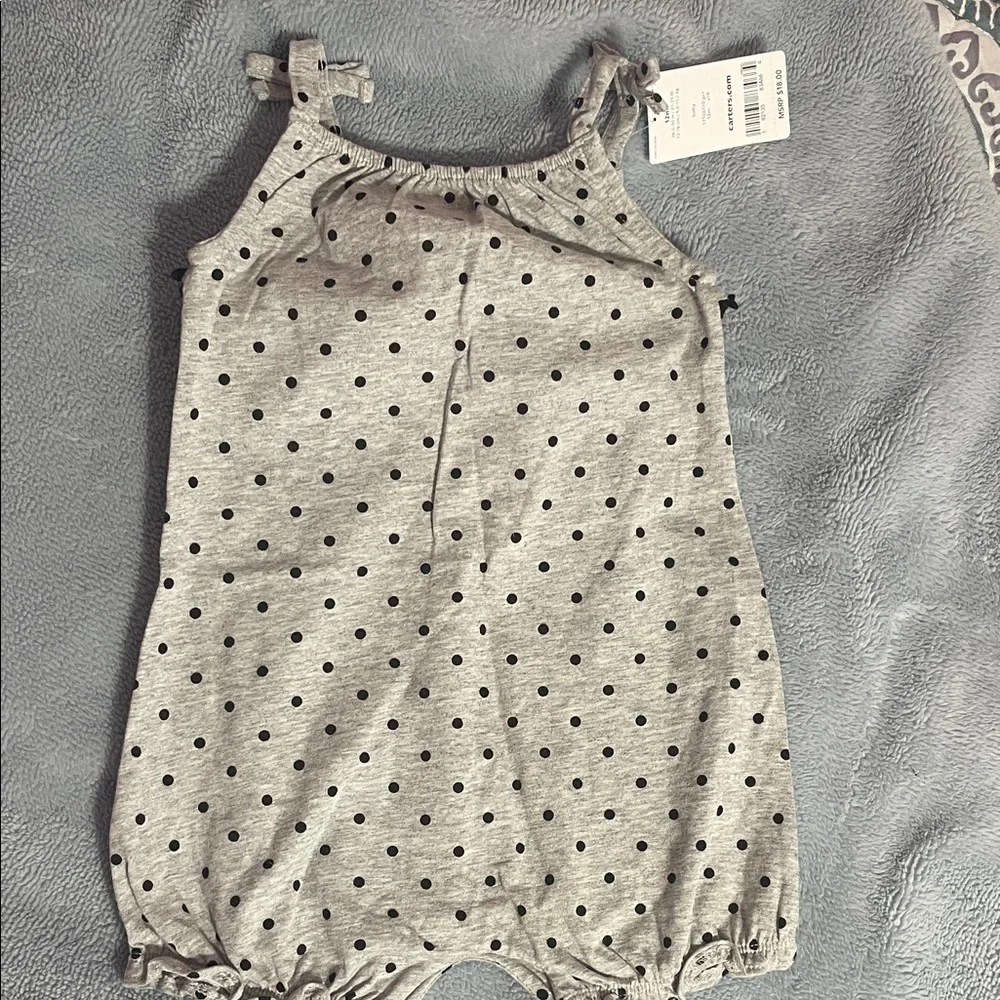 Carter's Girls Grey Romper Polka Dots Size 12 Month-NWT